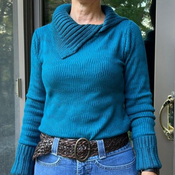 Teal Split Collar Mock Turtleneck - Picture 12 of 13